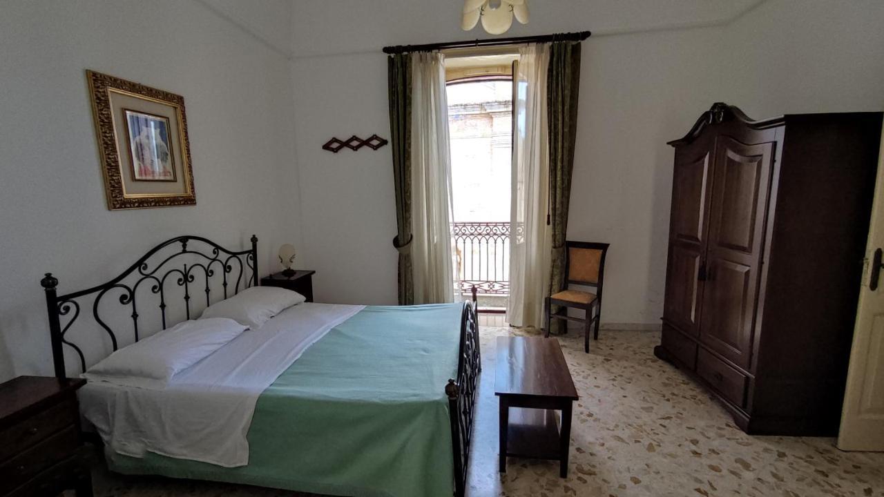 Casa Resci - Dimora Del 1884 Bed & Breakfast Tricase Luaran gambar