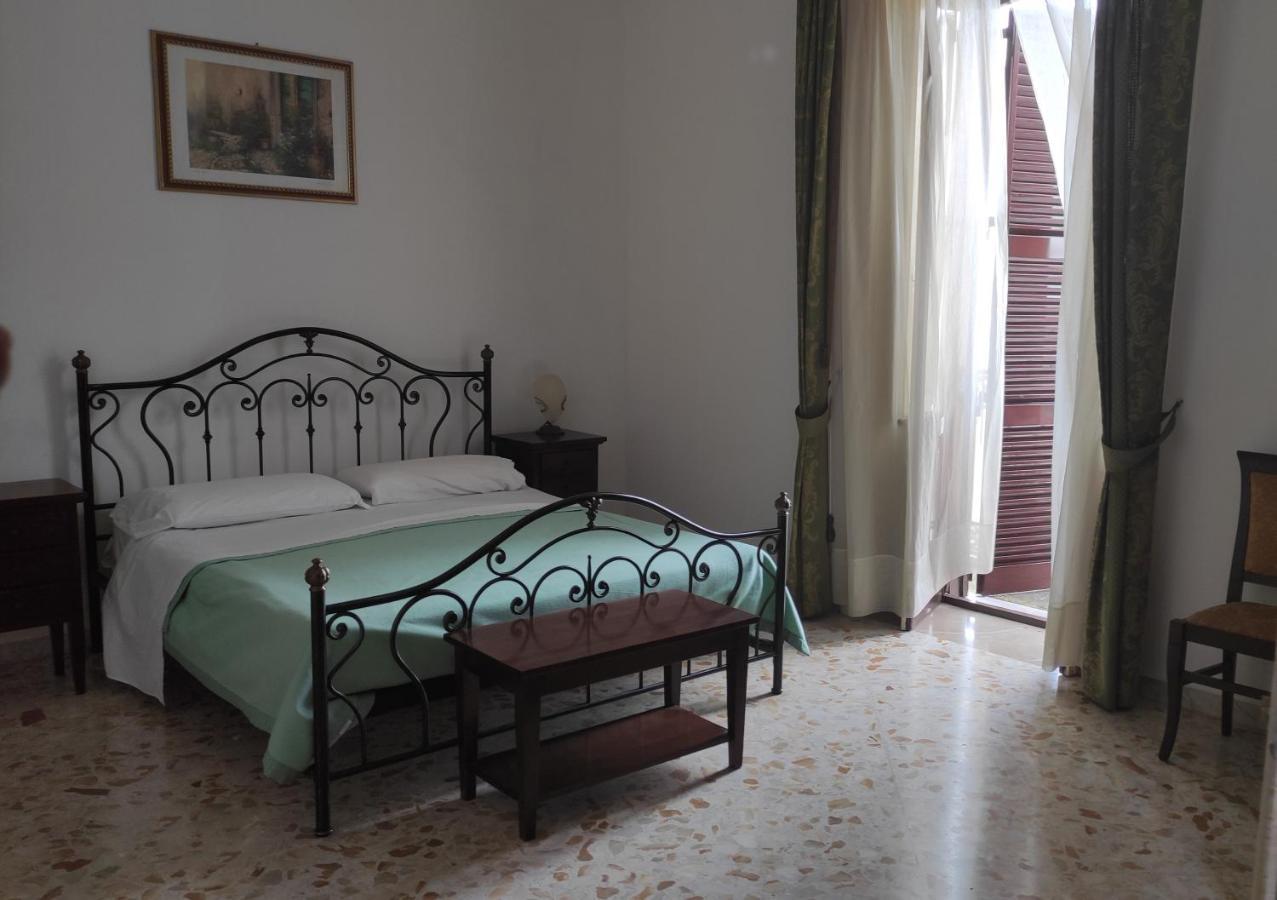 Casa Resci - Dimora Del 1884 Bed & Breakfast Tricase Luaran gambar