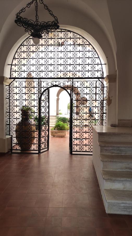 Casa Resci - Dimora Del 1884 Bed & Breakfast Tricase Luaran gambar