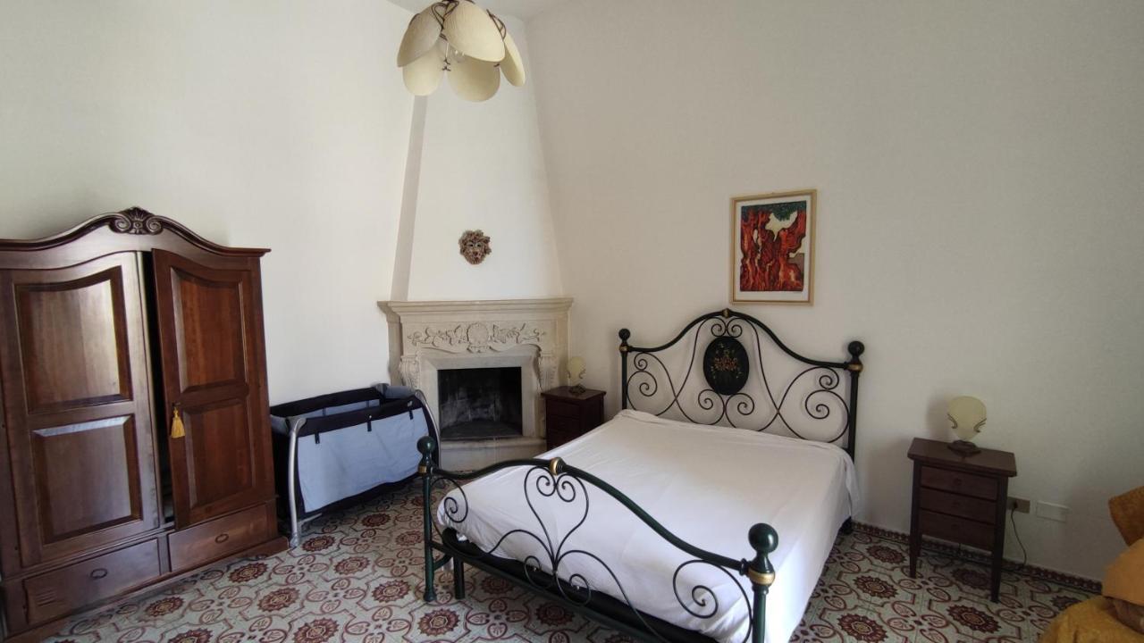 Casa Resci - Dimora Del 1884 Bed & Breakfast Tricase Luaran gambar